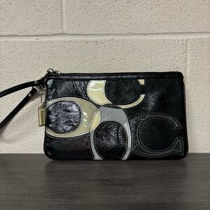 Pre-loved Coach wristlet